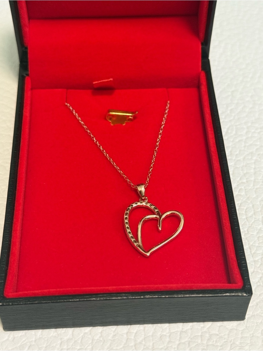 TraxNYC Heart Pendant Necklace